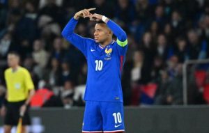 Read more about the article 姆巴佩右腳踝傷勢再現　提前返回皇馬休養｜法國隊放行以防傷勢惡化