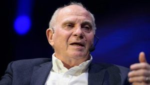 Read more about the article 赫內斯談拜仁2026目標：德甲爭冠與國際賽場突破深度解析